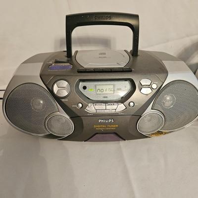 Phillips and Sony CD/Tape/Radio Players (UD-DW)