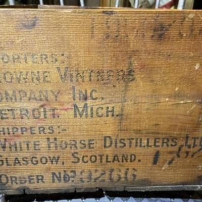 Vintage White Horse Cellar Scotch Whiskey Wooden Crate Box 16.5" x 12" x 9" in Good Condition as Pictured.