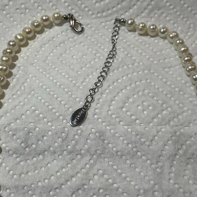 Vintage Dainty LUPERLA REAL Freshwater Pearl Necklace 17-19" Long w/Nice White Color Preowned.
