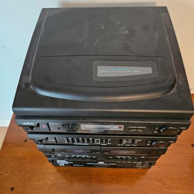 York Stereo and Speakers (UD-DW)