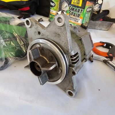 Assorted Automotive Tools & Accessories (G2-JS)
