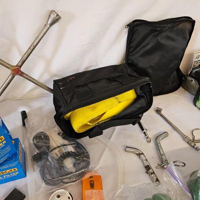 Assorted Automotive Tools & Accessories (G2-JS)