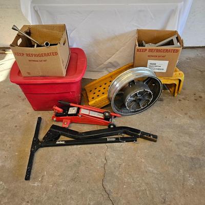 Assorted Automotive Tools & Accessories (G2-JS)
