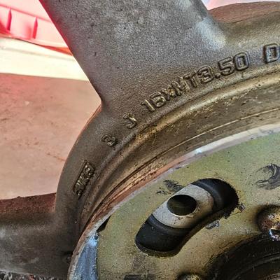 Assorted Automotive Tools & Accessories (G2-JS)
