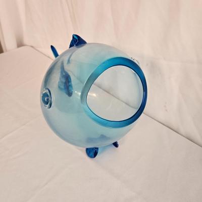 Blue Glass Fish Bowl (UD-DW)