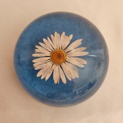 Glass and Epoxy Paperweights (UD-DW)