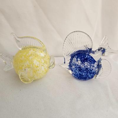 Glass and Ceramic Fish (UD-DW)