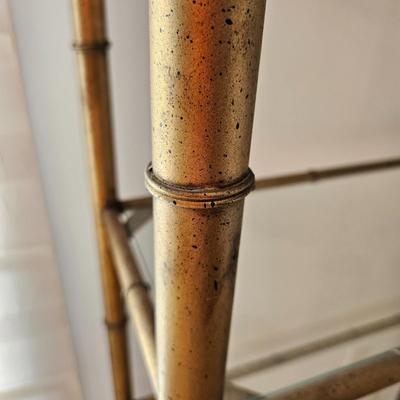 Bamboo Like Metal Shelving Unit with Glass Shelves (UD-DW)