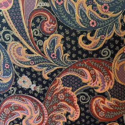 Floral and Swirl Patterned Chair and Ottoman (D-DZ)