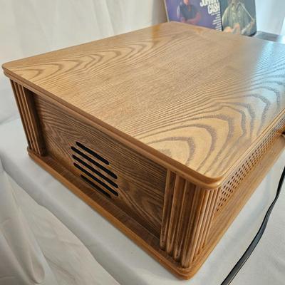 Crosley Turntable and Outlaw Country Style Vinyl (UD-DW)