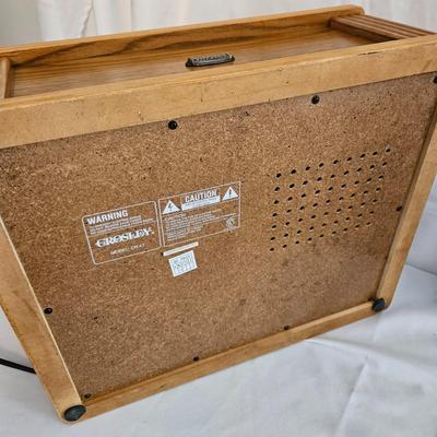 Crosley Turntable and Outlaw Country Style Vinyl (UD-DW)