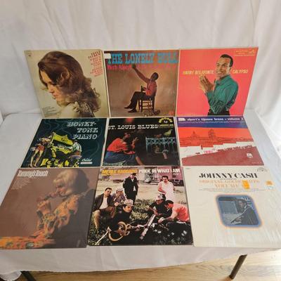 Crosley Turntable and Outlaw Country Style Vinyl (UD-DW)