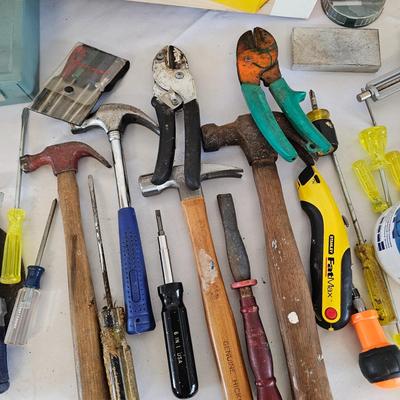 Assorted Tools (G2-JS)