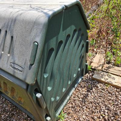 Trio of Rubbermaid Compost Bins (BY-DW)