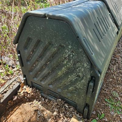 Trio of Rubbermaid Compost Bins (BY-DW)