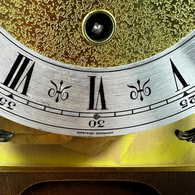 1123 Vintage Urgos German UW6/36 Bracket Mantle Clock