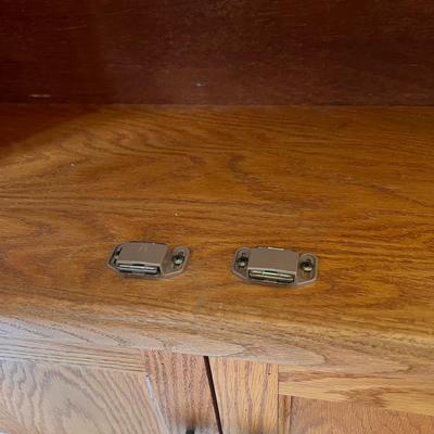 Small Wooden Hutch (D-DZ)