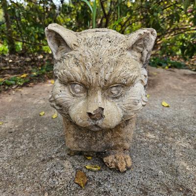 Trio of Garden Statues (BY-DW)