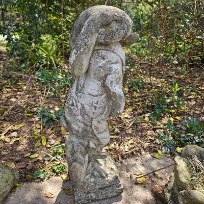 Concrete Rabbit Yard Art (BY-DW)