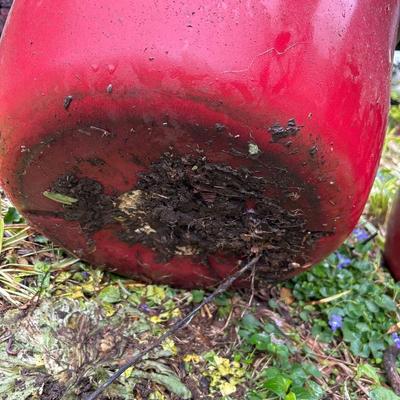 Three Large Red Plant Pots (BY-RG)