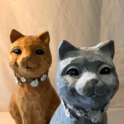 Set of Four Cat Statues (D-DZ)