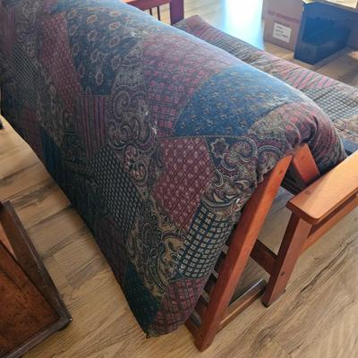 Wooden Futon and Mattress (UD-DW)