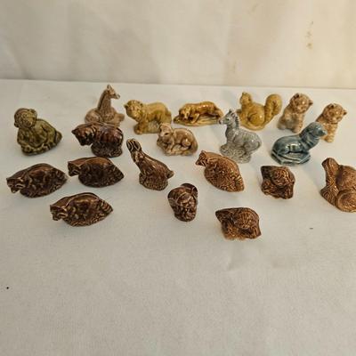 Wade of England Ceramic Animals (UD-DW)