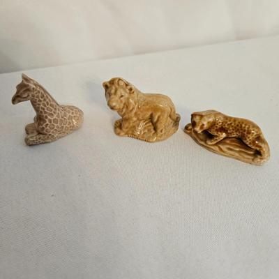 Wade of England Ceramic Animals (UD-DW)