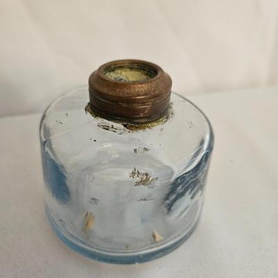 Six Vintage Hurricane Lamps (UD-DW)