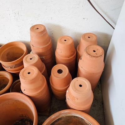 Lots of Pots - Terra Cotta Saucers And Planting Pots (G2-JS)