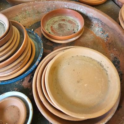 Lots of Pots - Terra Cotta Saucers And Planting Pots (G2-JS)