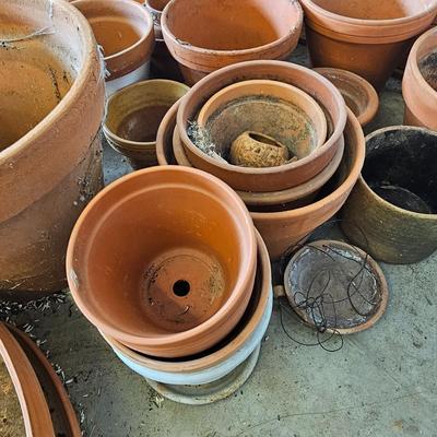 Lots of Pots - Terra Cotta Saucers And Planting Pots (G2-JS)
