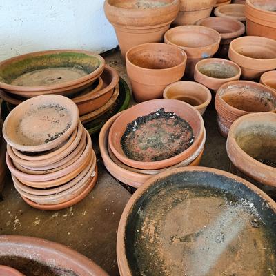 Lots of Pots - Terra Cotta Saucers And Planting Pots (G2-JS)