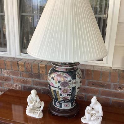 Asian lamp & 2.figurines