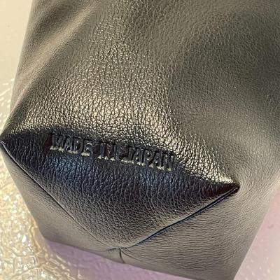 Faux Leather Lined Wine Bag