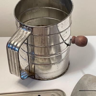 Vintage Kitchen Pieces