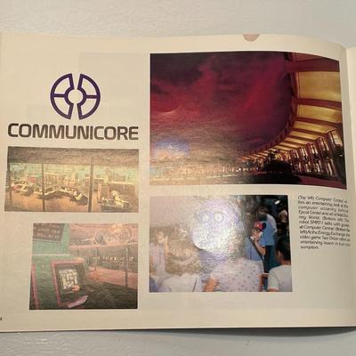 1986 Walt Disney World Pictorial Souvenir