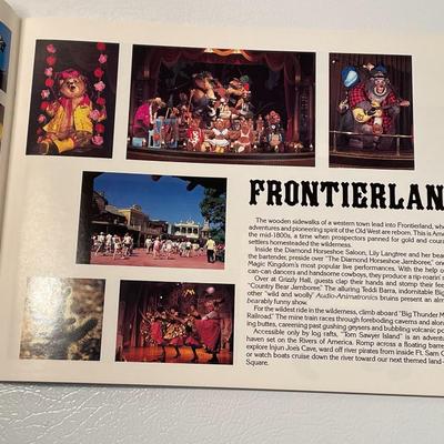 1986 Walt Disney World Pictorial Souvenir