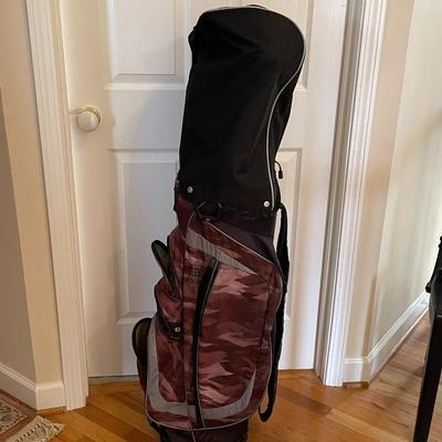 Set of TaylorMade Golf Clubs with Bag
