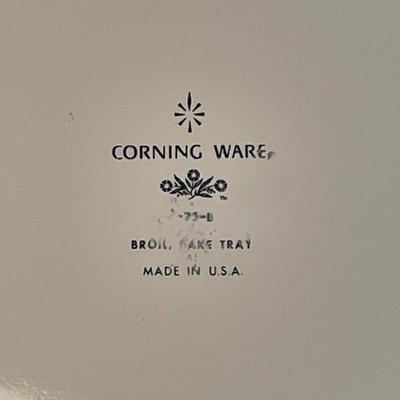 1971 Corning Ware Cornflower Blue Broil Bake Tray