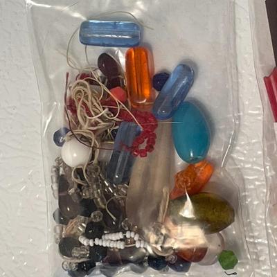 170+ Vintage Mostly Glass Beads