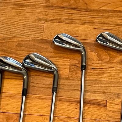Set of TaylorMade Golf Clubs with Bag