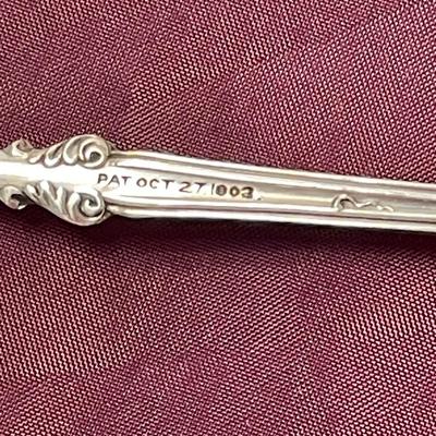 Rogers Bros A1 Olive Spoon Grapevine