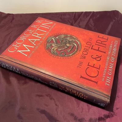2014 1st Edition Game of Thrones Book