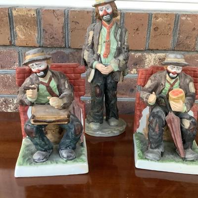 Emmett Kelly Jr clowns