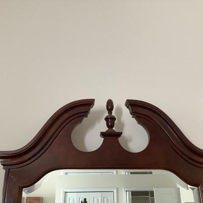 Thomasville dresser 33â€H 61â€W 20â€depth, mirror 50â€H 28â€depth