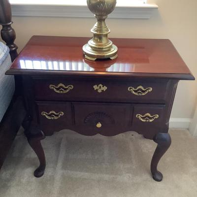 2 Thomasville nightstands 27â€H 30â€W 17â€depth