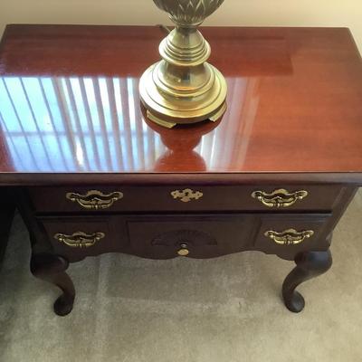 2 Thomasville nightstands 27â€H 30â€W 17â€depth