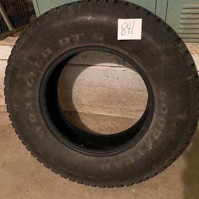 70/R17 Goodyear Tire