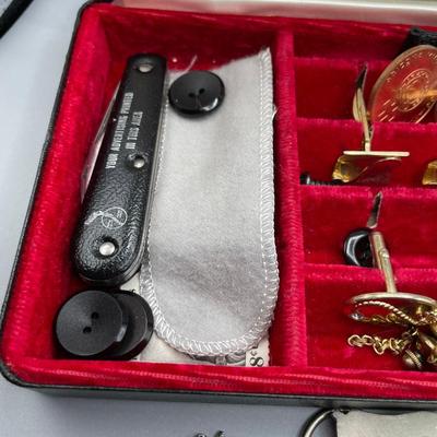 Jewelry box of Men's jewelry